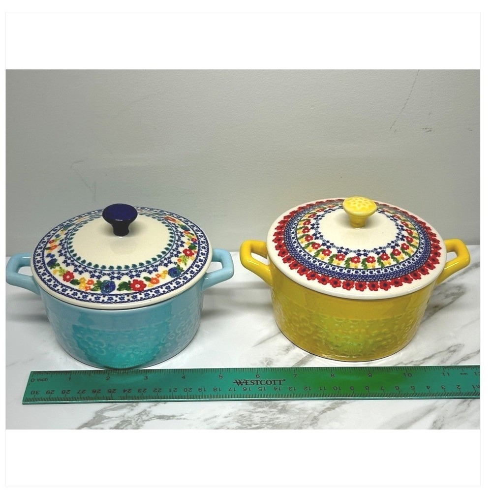 Pioneer Woman 14.4 Oz Stoneware Mini Casserole Dish With Lid. Set Of 2. MINT!!!!